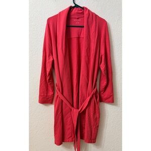 Universal Standard Raspberry Robe